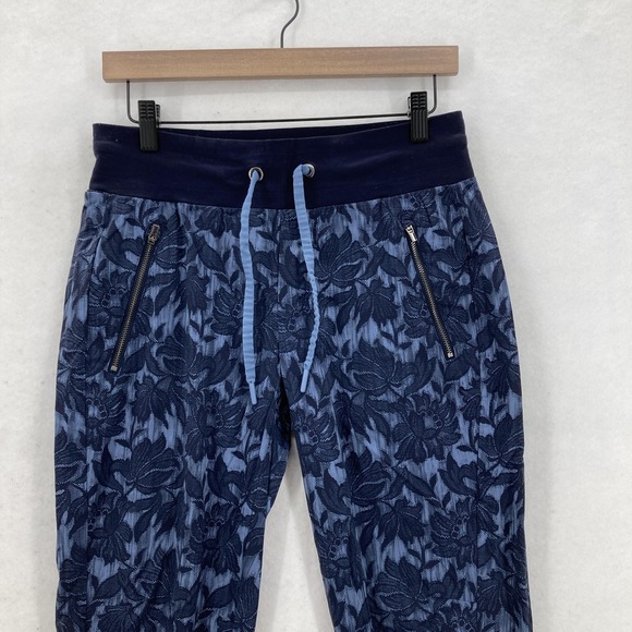 Athleta Trekkie North Jogger Women 4 Ethereal Bloom Floral Blue High Rise Gym - Picture 2 of 14